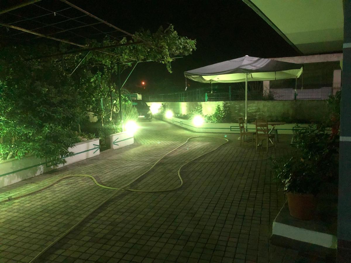 Vila Demo Vlorë Εξωτερικό φωτογραφία